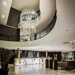 Van Der Valk Hotel Maastricht Отель Маастрихт