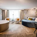 Van Der Valk Hotel Maastricht Отель