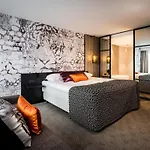 Отель Van Der Valk Hotel Maastricht 4*