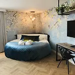 Van Der Valk Hotel Maastricht Отель Маастрихт