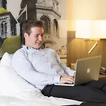 Van Der Valk Hotel Maastricht Отель