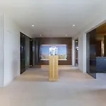 Отель Van Der Valk Hotel Maastricht Маастрихт