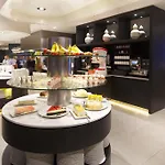 Van Der Valk Hotel Maastricht Отель 4*