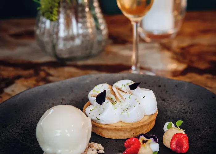 반 데르 발크 호텔 4*